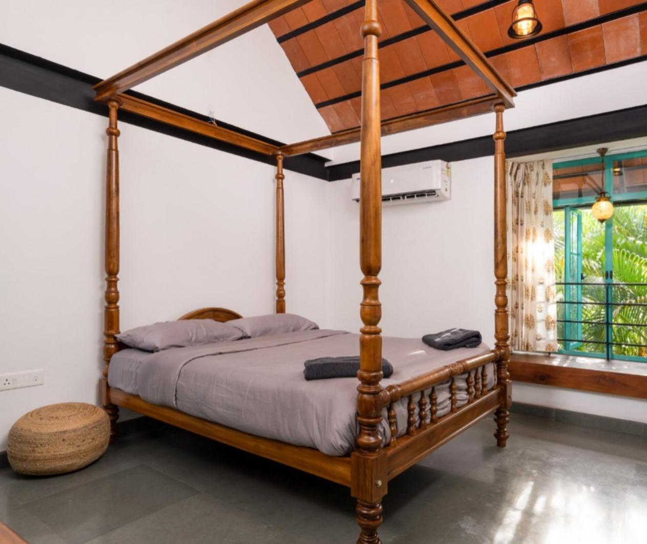 Tentgram Brickhouse Kozhikode Exteriör bild