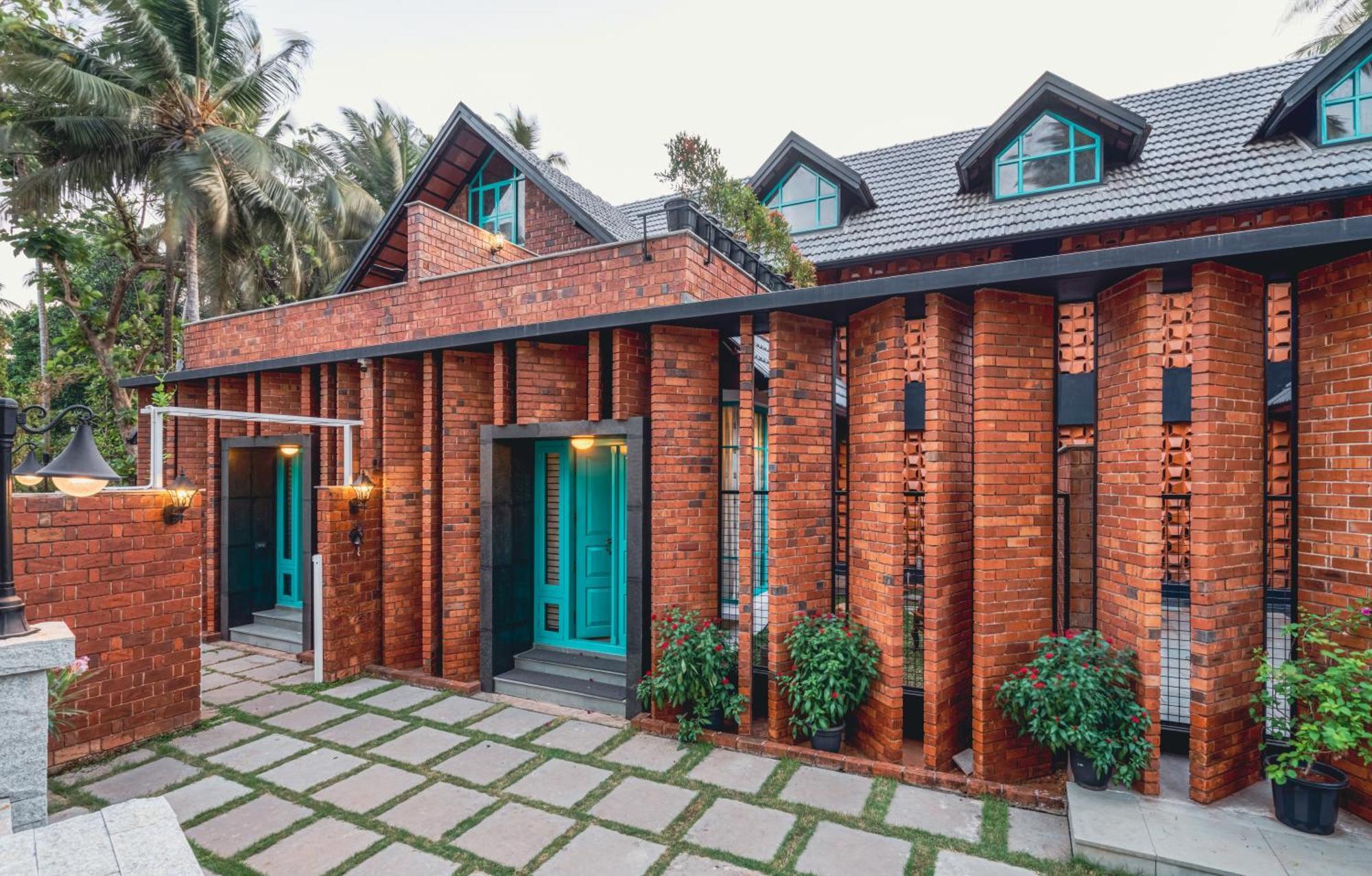 Tentgram Brickhouse Kozhikode Exteriör bild